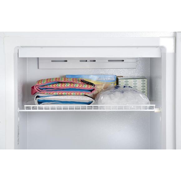 NWT Carats Unisex Car Seat Cooler, blue with space ships - Picture 4 of 4